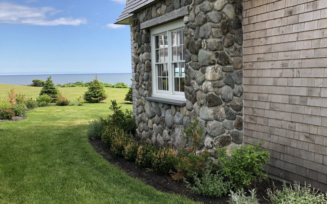How Can a Stone Wall Add to Your Curb Appeal?