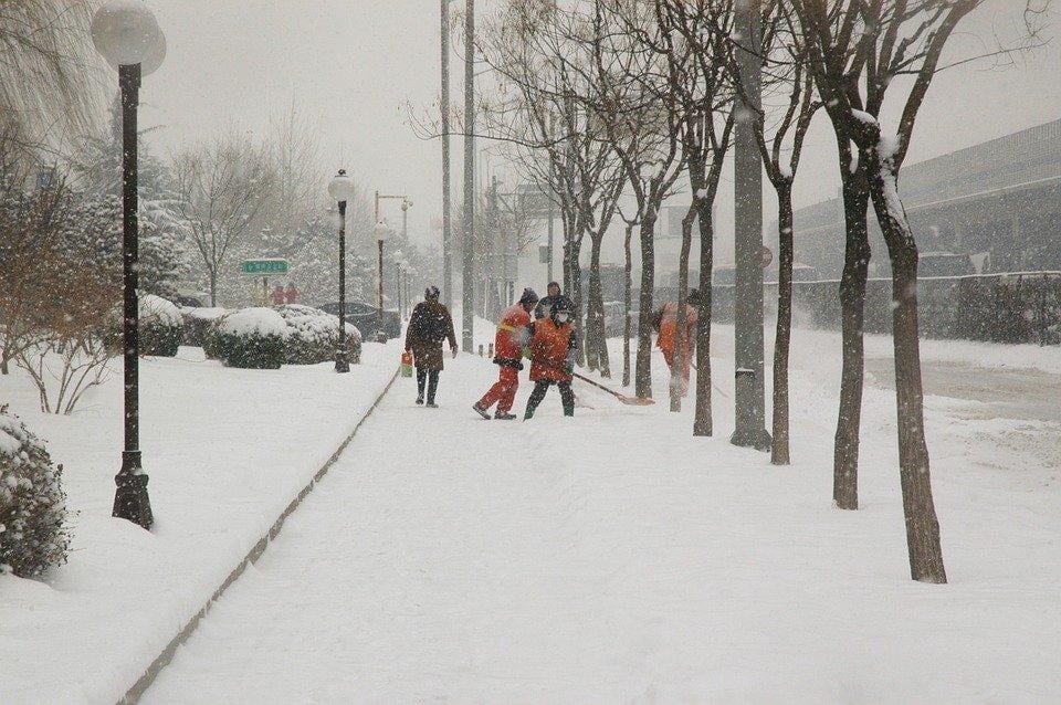 street covered in snow, depicting harsh winters in Maine