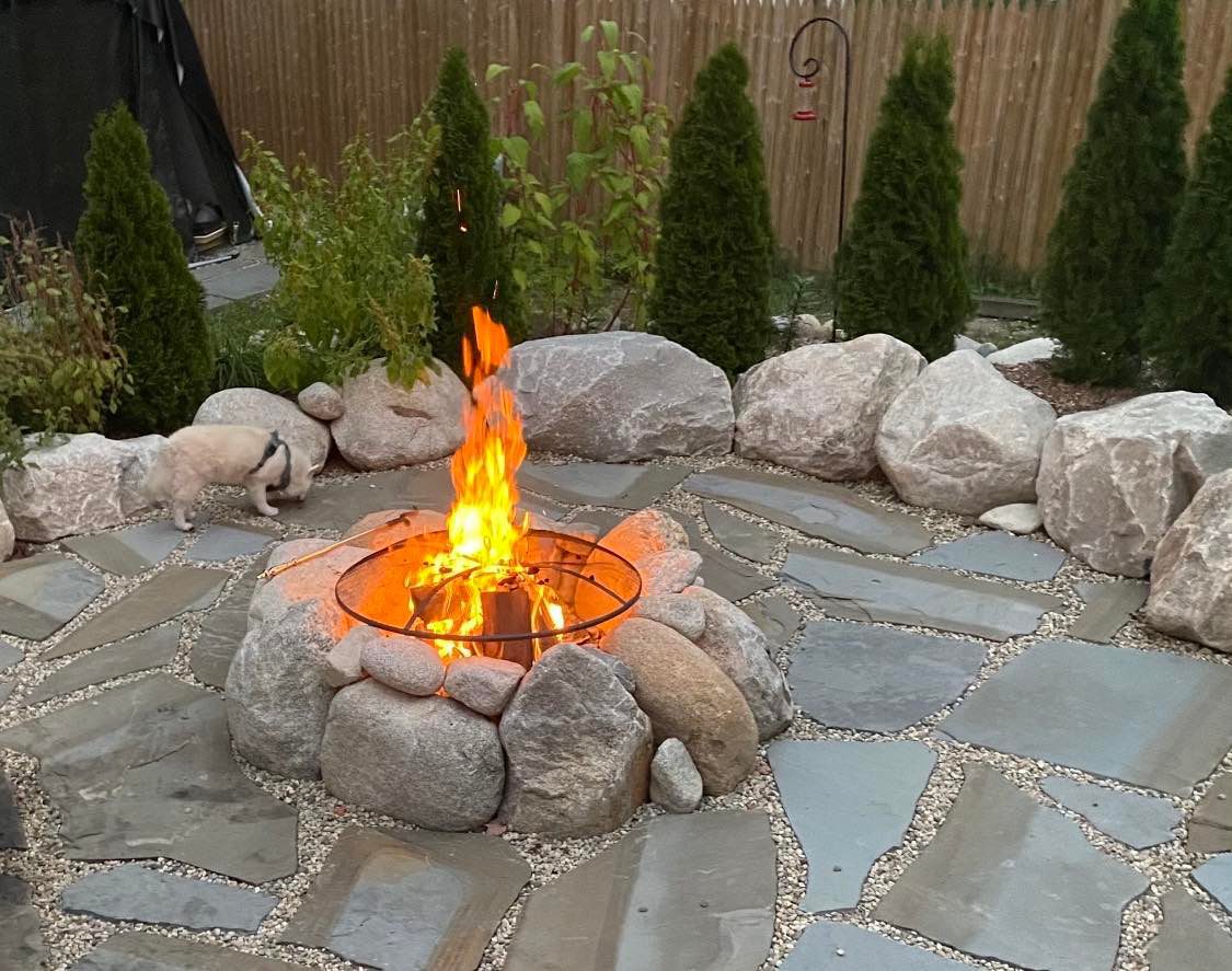 Stone firepit