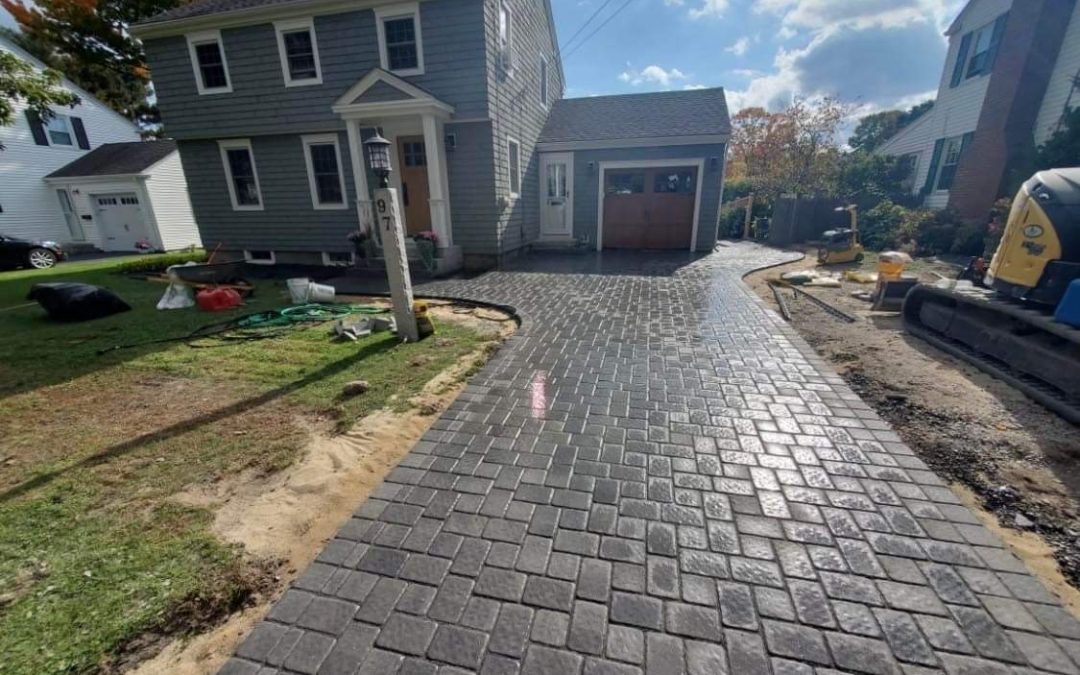 Factors to Consider While Choosing A Paver Contractor