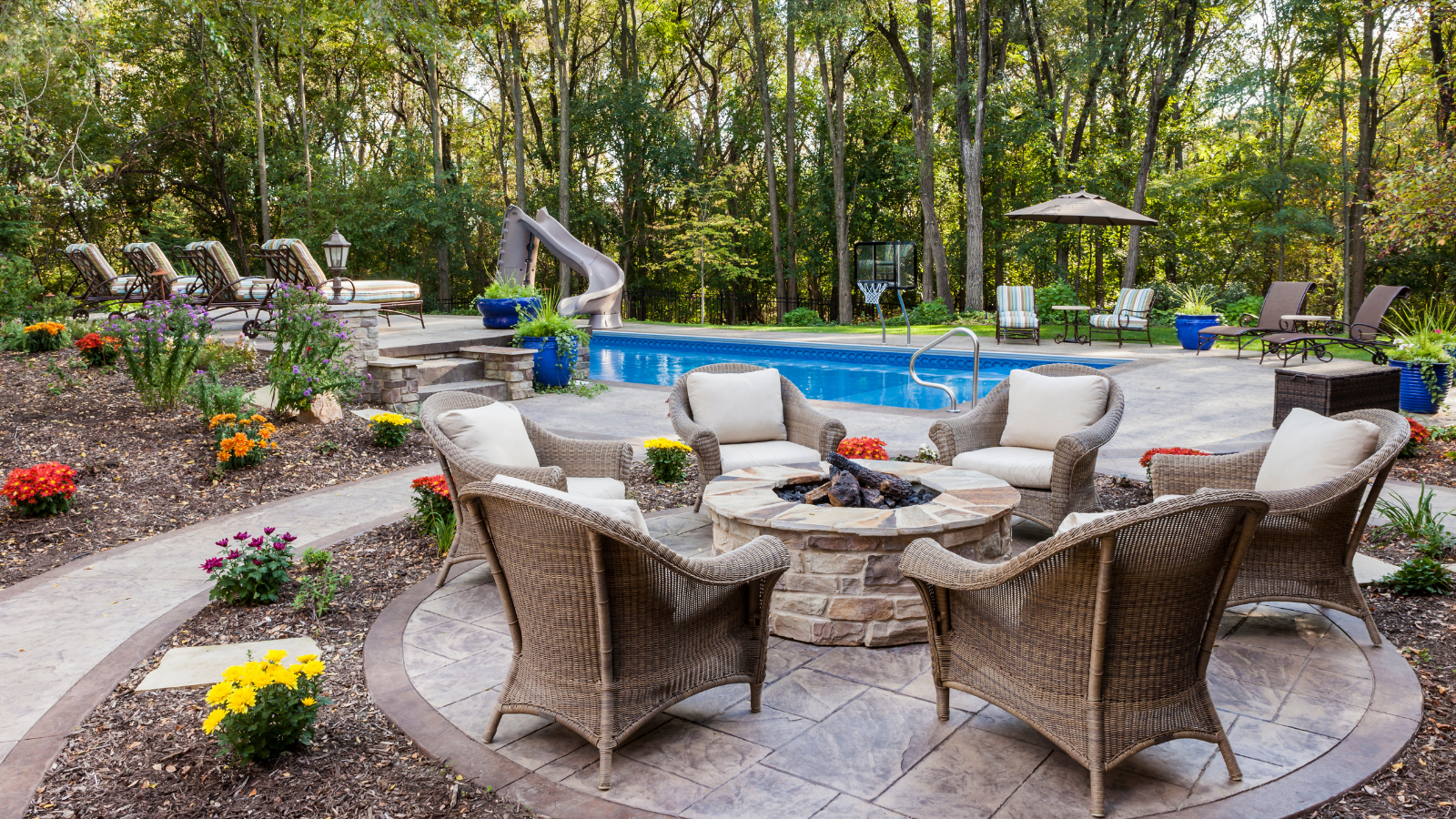 stone fire pit with seating