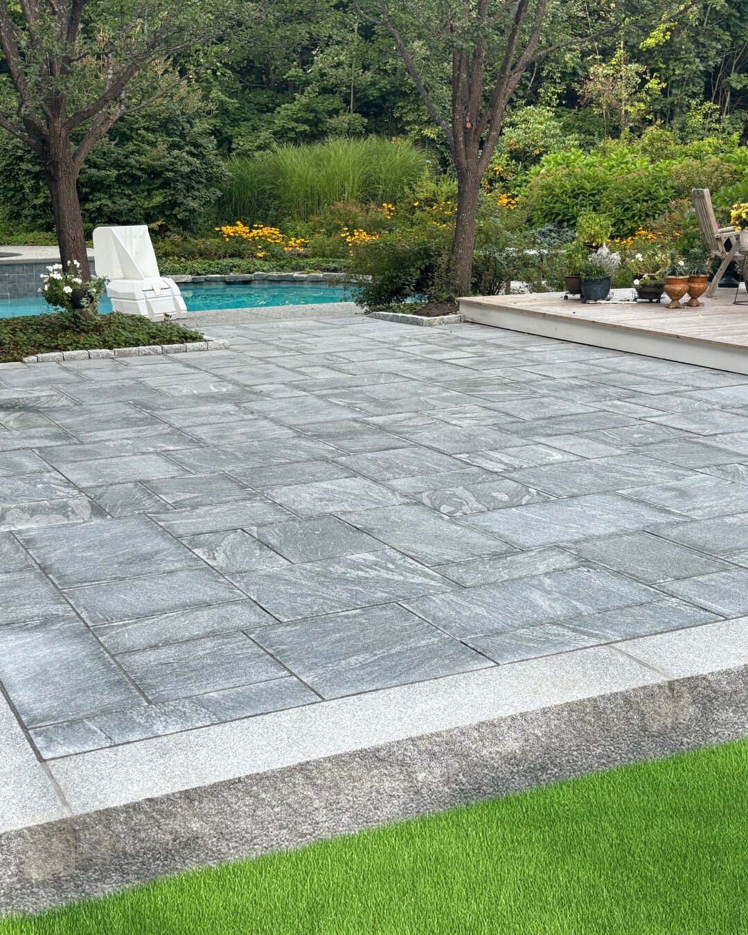 silver-gray-granite-paver-pool-surround-outdoor-patio-maine