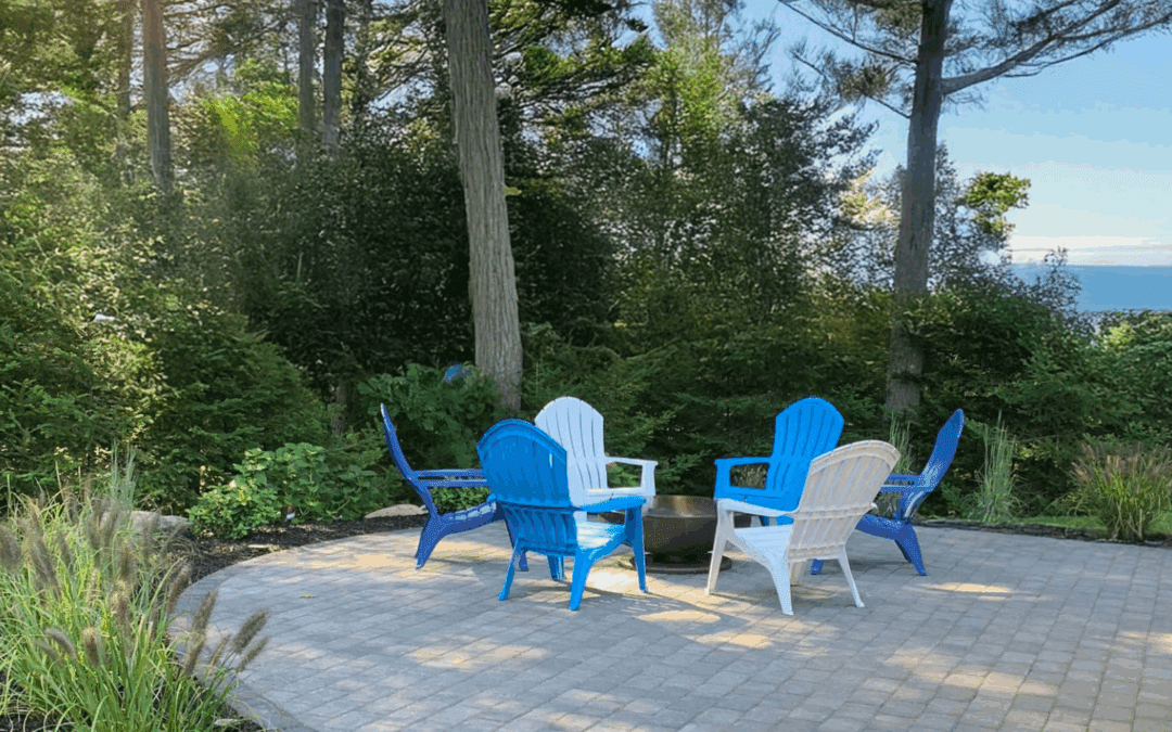 Southern Coastal Maine Patio Designs for Summer Entertaining