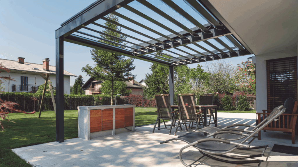 Aluminum pergola patio