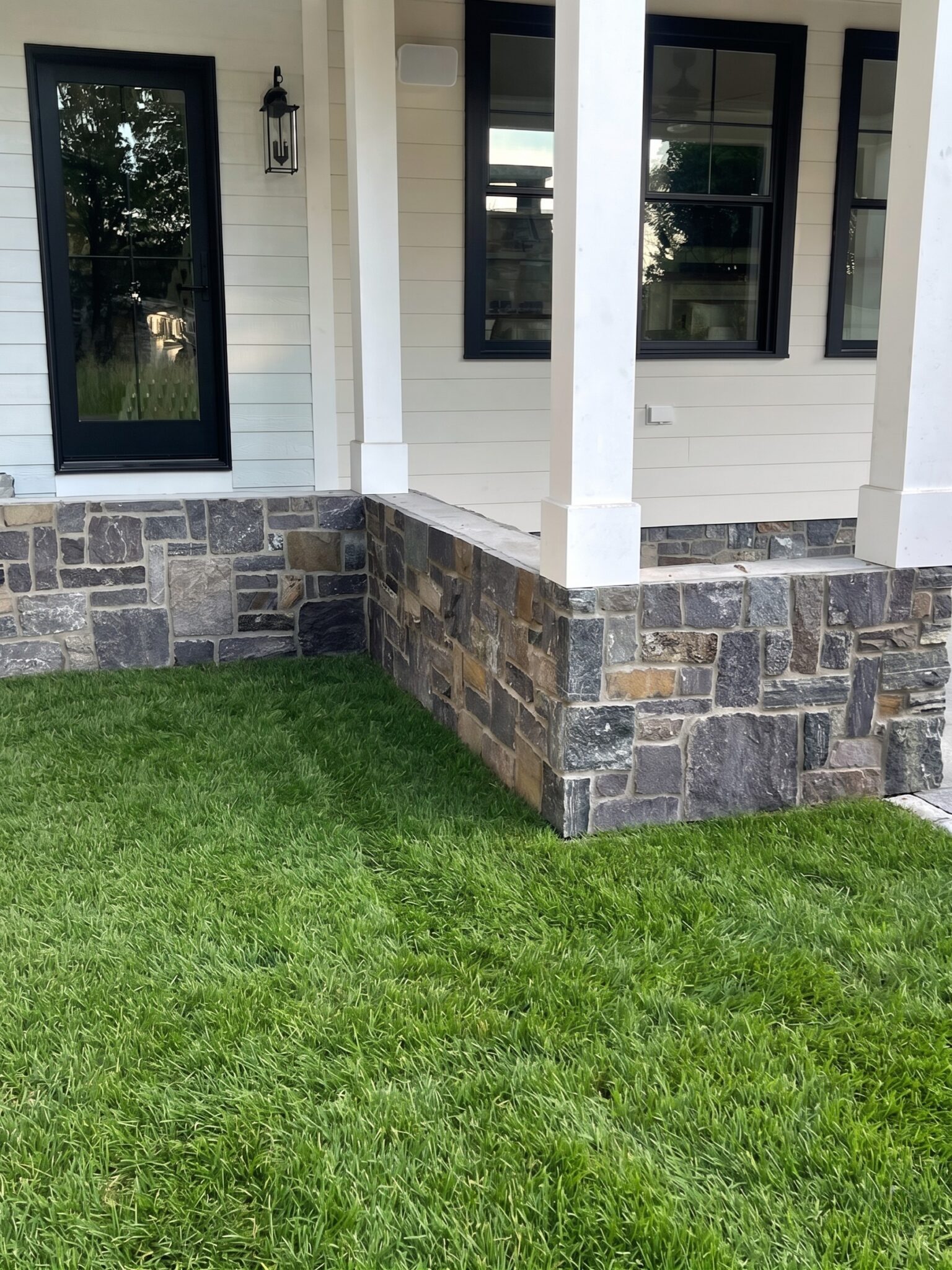 bluestone-flagstone-patio-fieldstone-foundation-maine-scaled