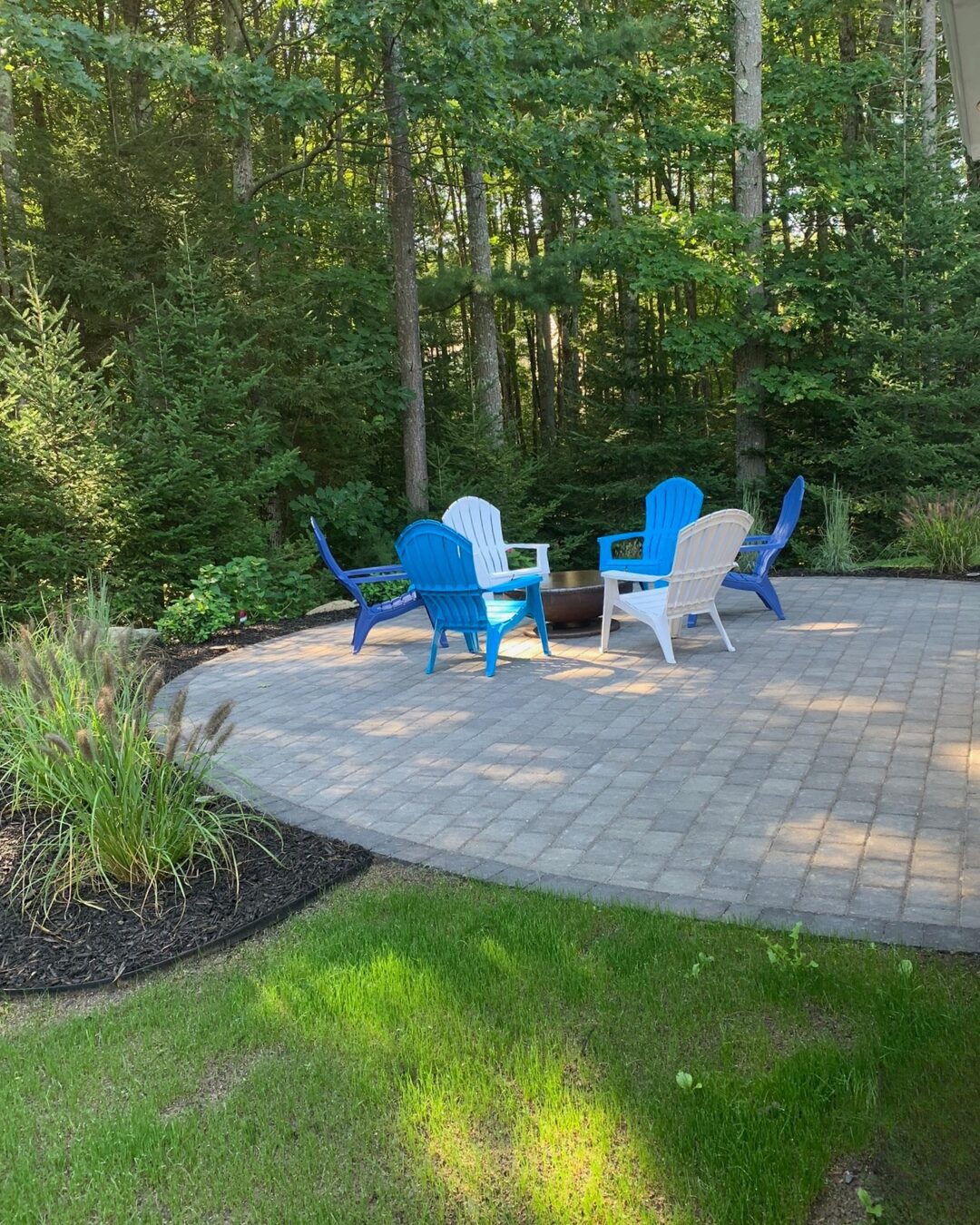 natural-bluestone-walkway-and-granite-steps