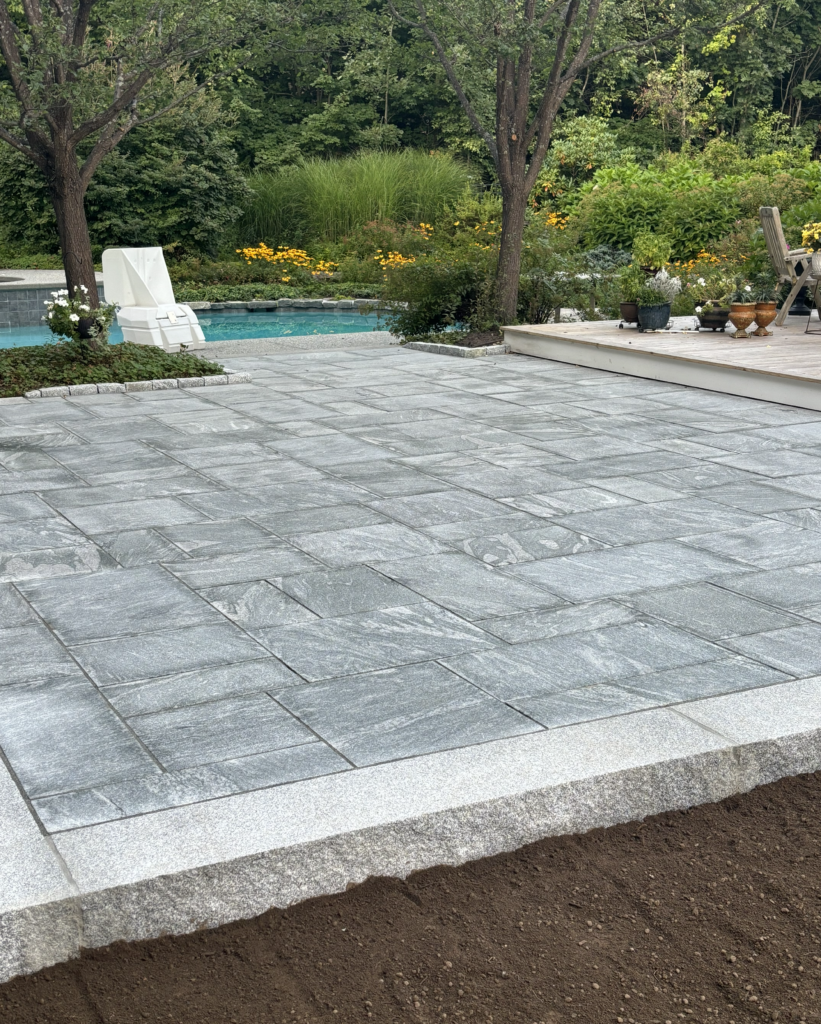 cape-elizabeth-maine-poolside-granite-patio-silver-ridge-stone-solution